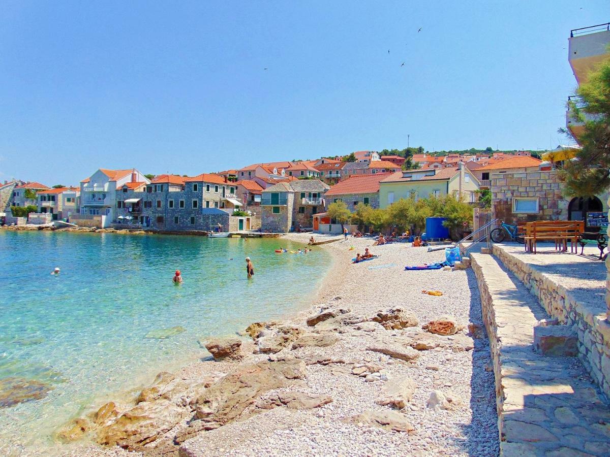 Apartment Luna Postira Dış mekan fotoğraf