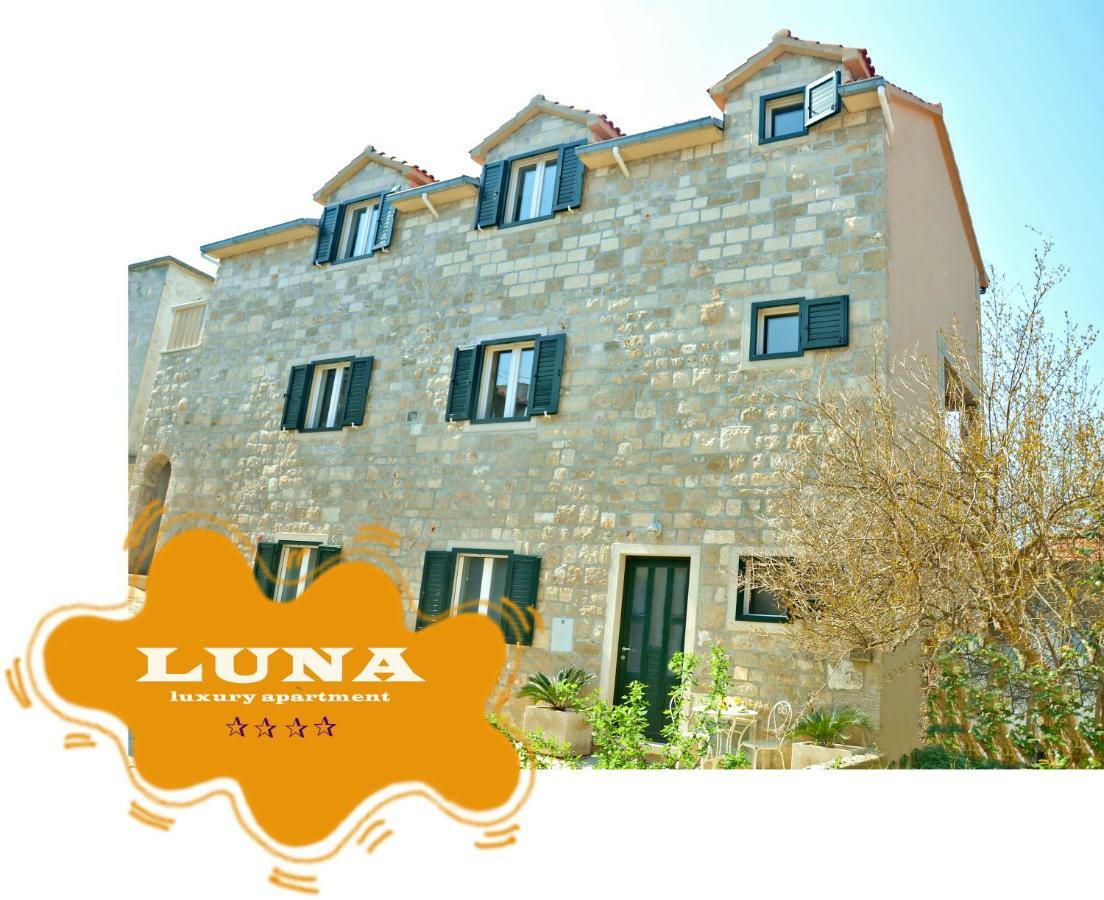 Apartment Luna Postira Dış mekan fotoğraf